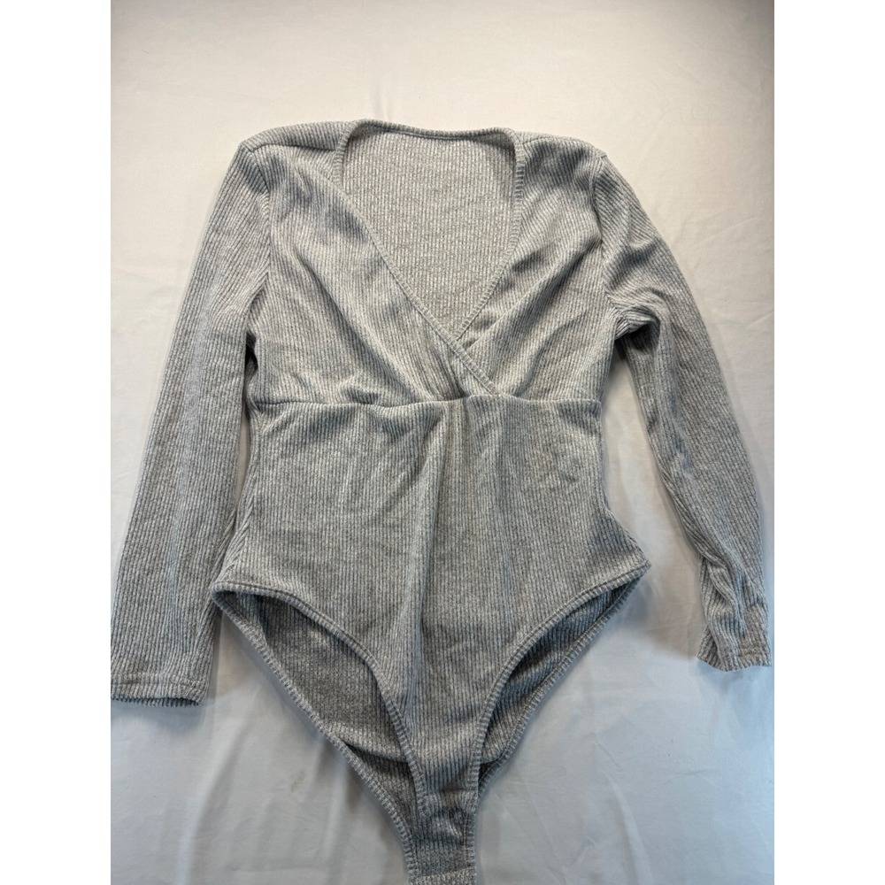 SHEIN Curve Womens 1XL Gray Ribbed Knit Long Sleeve Wrap Surplice Bodysuit Top